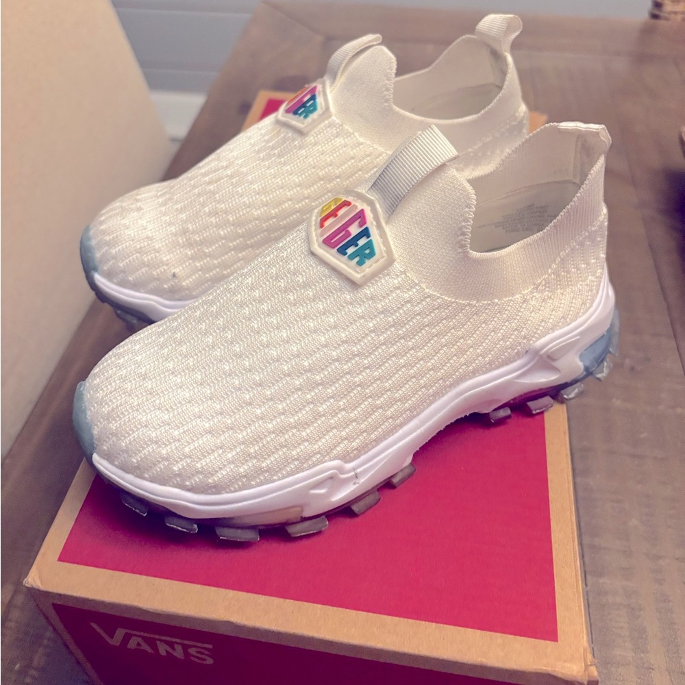 Kurt Geiger London designer Kids White Slip-On Sneakers size 13